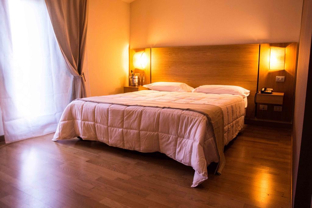 Country House Corte Del Sole Campolungo Kamer foto